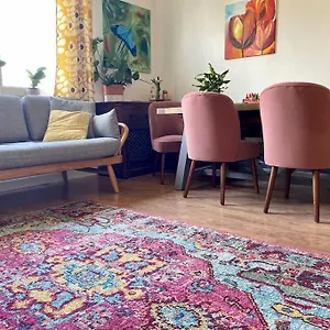 3 Bedroom Well Connected Family Free Parking Edinburgh